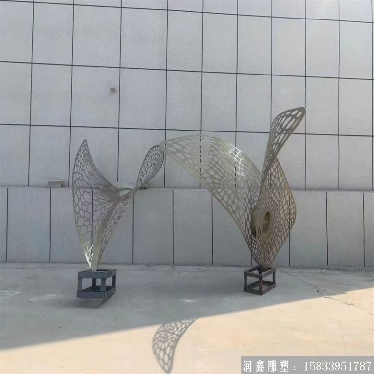 不銹鋼異型鏤空葉子雕塑 ，廠家定制