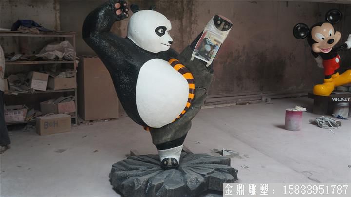 玻璃鋼熊貓雕塑 廠家來圖定制