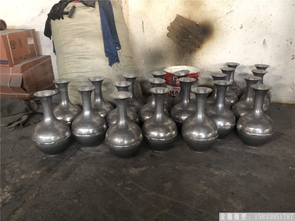 不銹鋼花瓶雕塑 廠家來(lái)圖定制